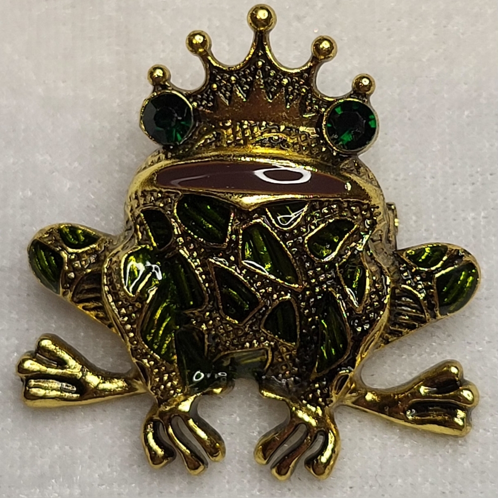 NEW Frog Prince King Green Enamel Alloy Brooch Pin Jewelry